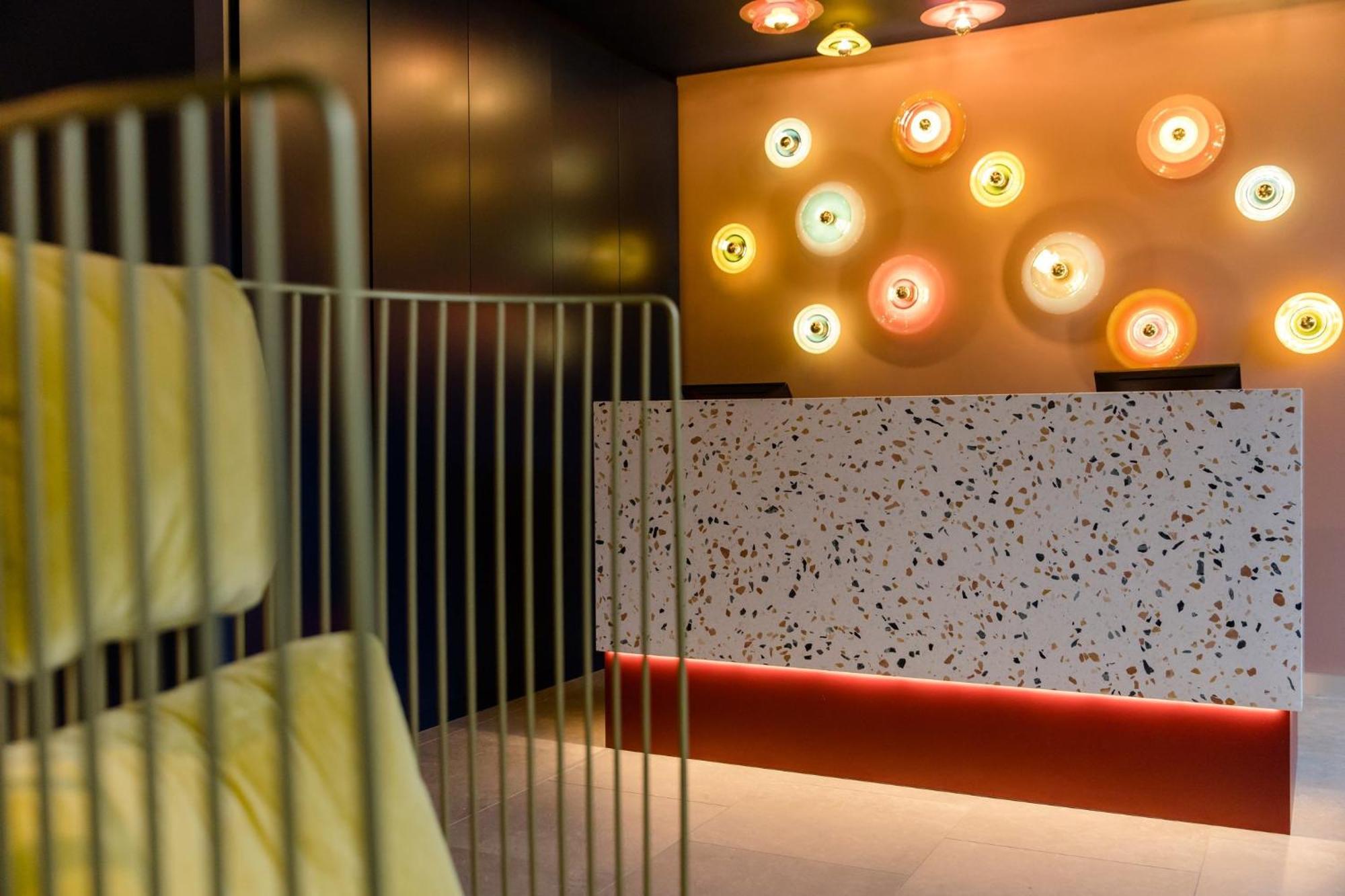 Motel One Rotterdam Exterior photo
