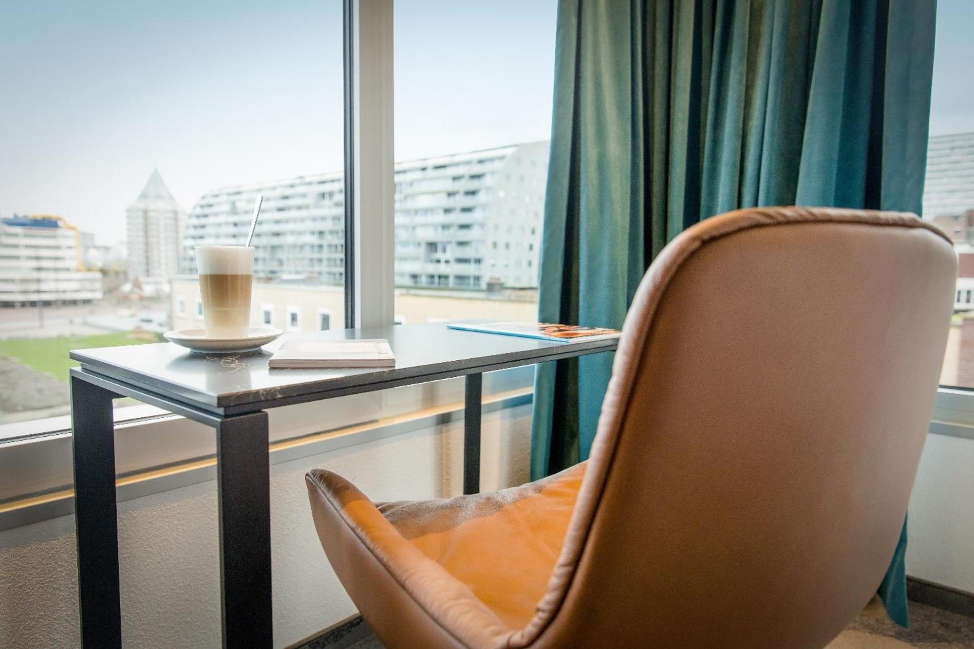 Motel One Rotterdam Exterior photo